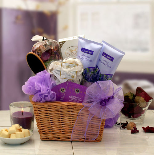 “Natural Skincare Bath Gift Set – Sweet Bloom Spa Basket for Women”